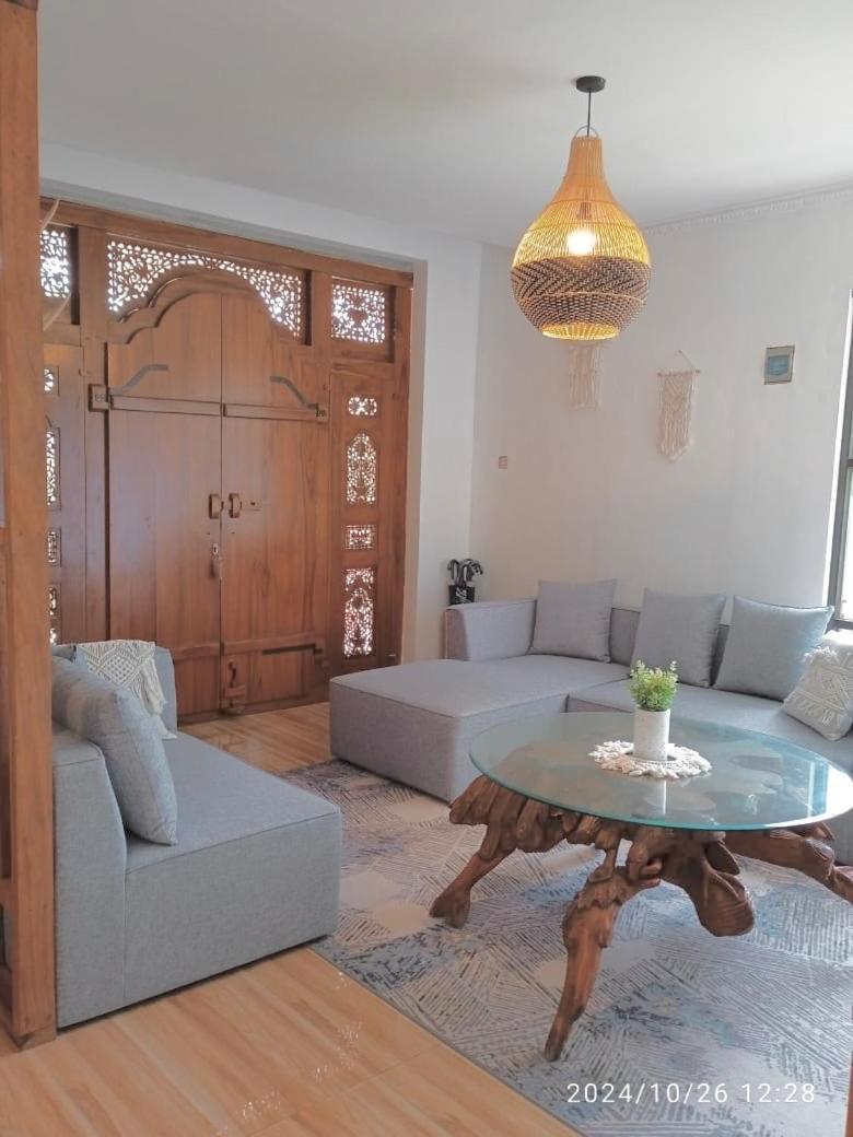 Kataleya Villa, Punclut 4Br Bongkar Kültér fotó