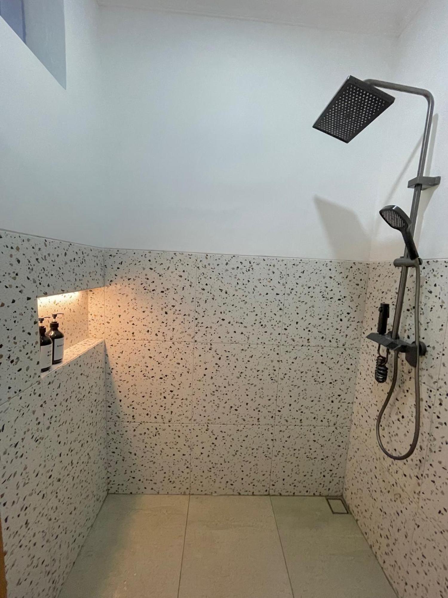 Kataleya Villa, Punclut 4Br Bongkar Kültér fotó