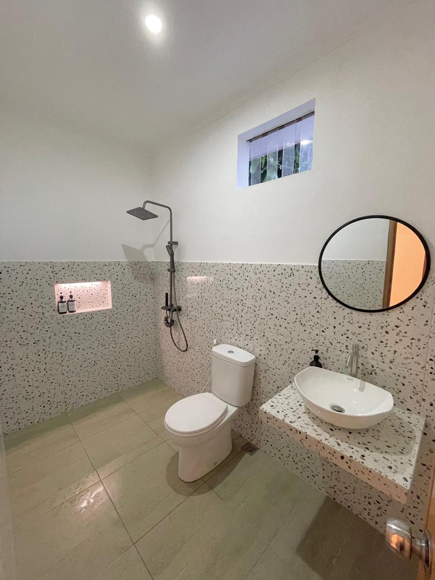 Kataleya Villa, Punclut 4Br Bongkar Kültér fotó